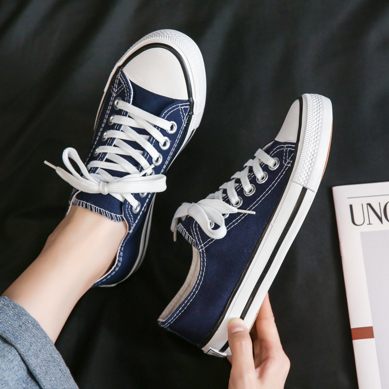 Korean-style low-top canvas shoes for men and women lovers shoes trendy shoes casual students retro lace-up low-top board shoes for students