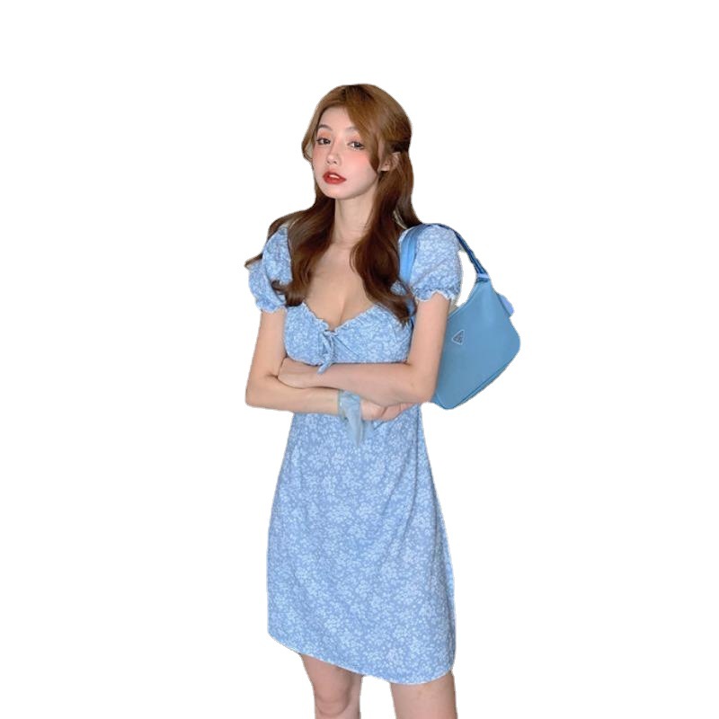 French style small floral dress women's summer scheming open collarbone square collar Platycodon grandiflorum waist-tight sexy puff sleeve skirt