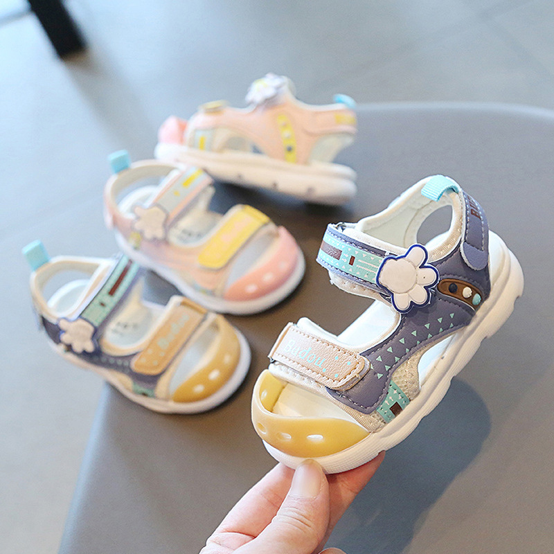 A generation of baby sandals 2023 Summer Children's functional shoes for boys and girls Baotou beach shoes toddler shoes