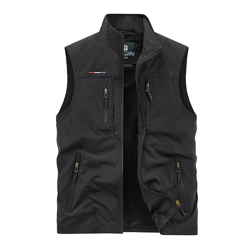 Outdoor photography vest men's autumn and winter new multi-pocket youth loose plus size vest tooling casual jacket