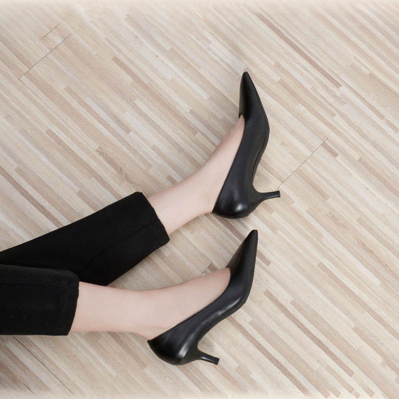 Flight attendant high heels women's 2022 New mid heel black high heels professional soft bottom leather shoes black work shoes
