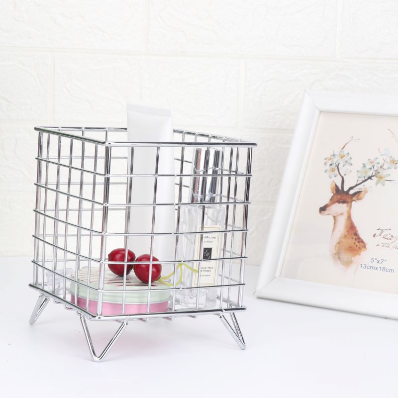 Nordic style iron storage basket, metal desktop storage basket, cosmetics storage rack manufacturer wholesale