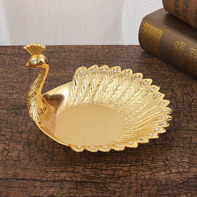 Nordic Style Living Room Fruit Plate Snack Tray Exquisite Creative Golden Peacock Small Fruit Plate Crafts Ornaments