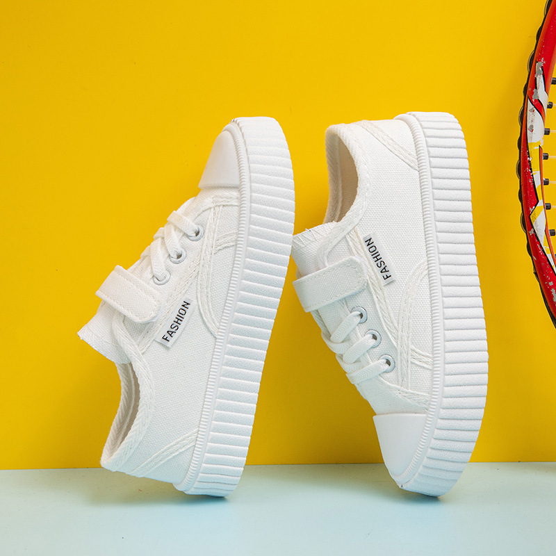 Spring 2024 New Children's White Shoes Boys and Girls Canvas Shoes Breathable Board Shoes Performance Primary School Students' White Single Shoes