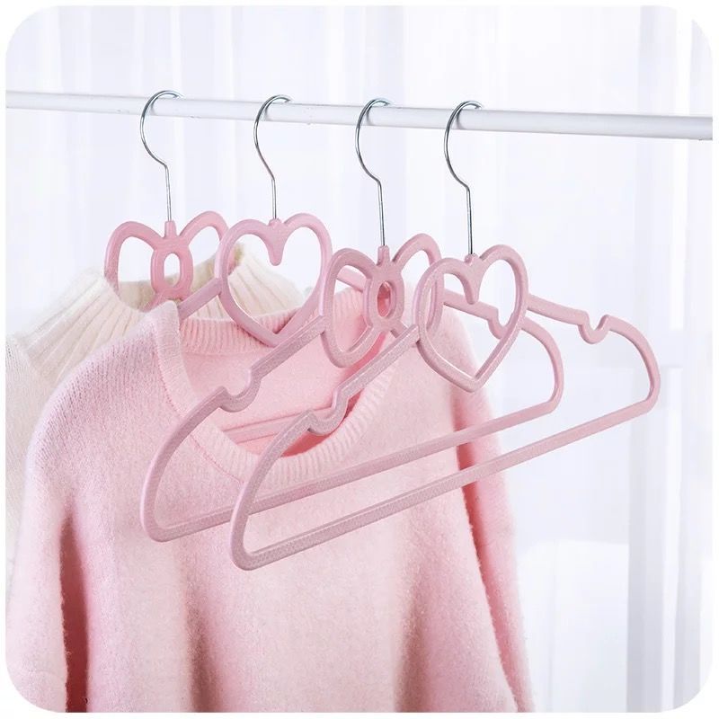 Dry and wet love clothes rack non-slip seamless home clothes support pink cute ins Wind bow clothes rack