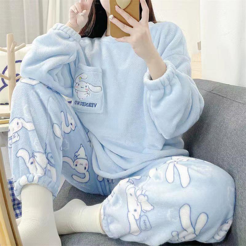 Coral velvet pajamas for women  autumn and winter new flannel thickened plus velvet cute cinnamon dog home clothes