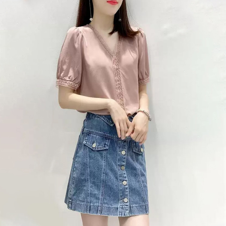 Chiffon Shirt Women's 2023 Summer New Arrival Stylish Loose V-neck Puff Sleeve Design Niche Lace Top for Women