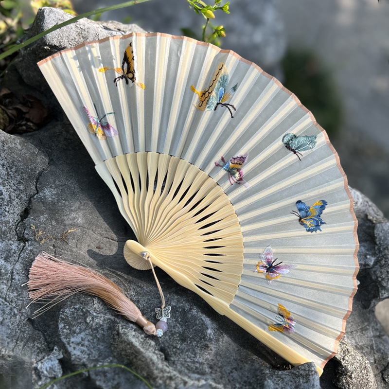 [wholesale ordering] Suzhou embroidery folding fan embroidery fan folding fan antique female fan Chinese fan craft gift fan