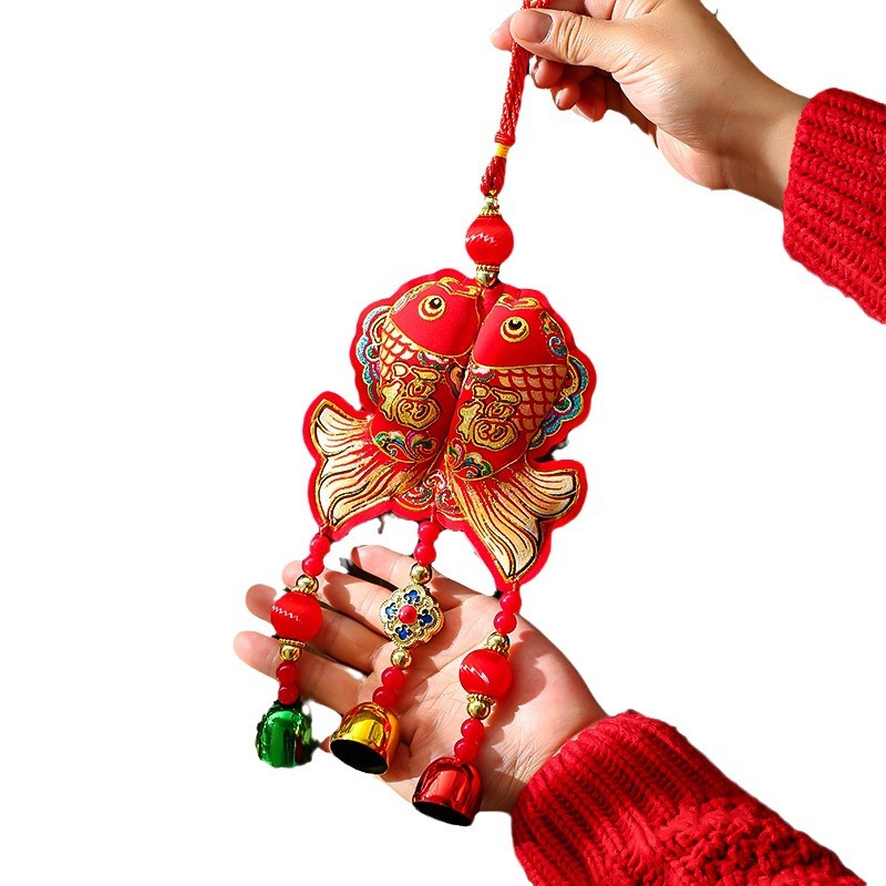 New Year decoration decoration supplies small pendant Dragon Spring Festival New Year hanging string fish version entrance door small Bell ornaments