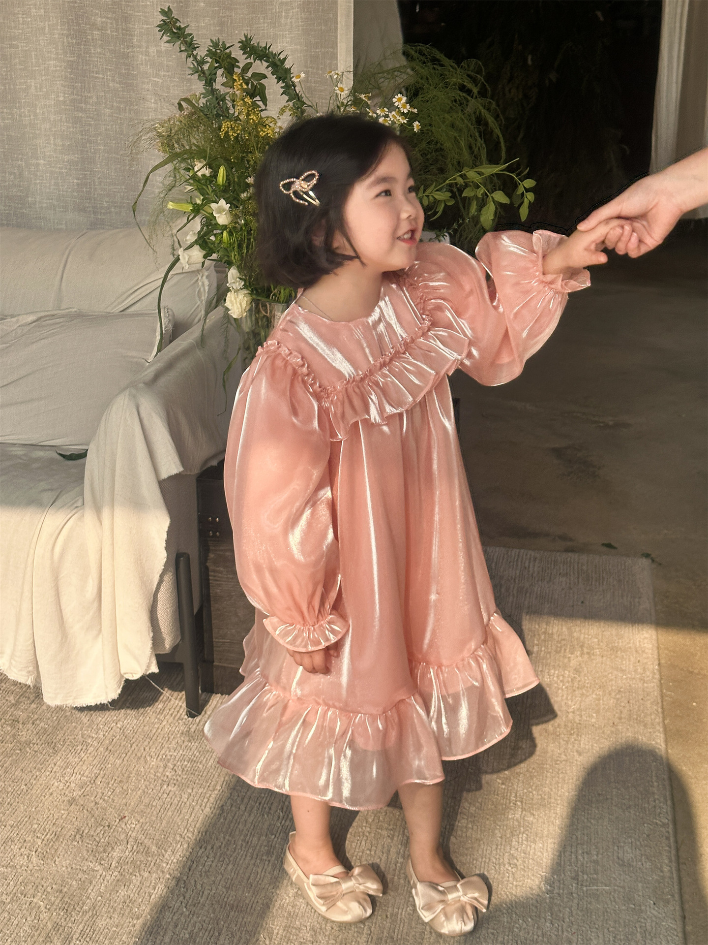 童裙2024春季新女童甜美花邊公主裙氣質珠光設計師生日禮服連衣裙