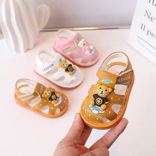 A generation of baby soft-soled sandals girls 0-2 years old baby boys cartoon toddler shoes call shoes 3