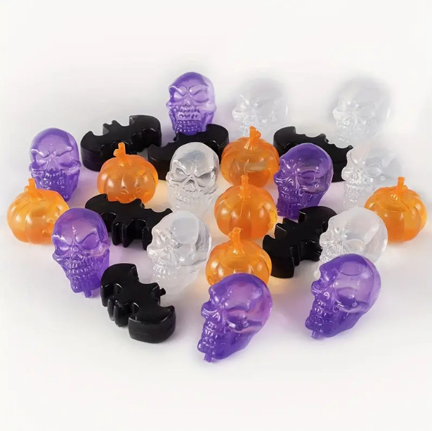 Factory direct sale 24 reusable plastic ice cubes can be iced in summer in various shapes bar party can be cold