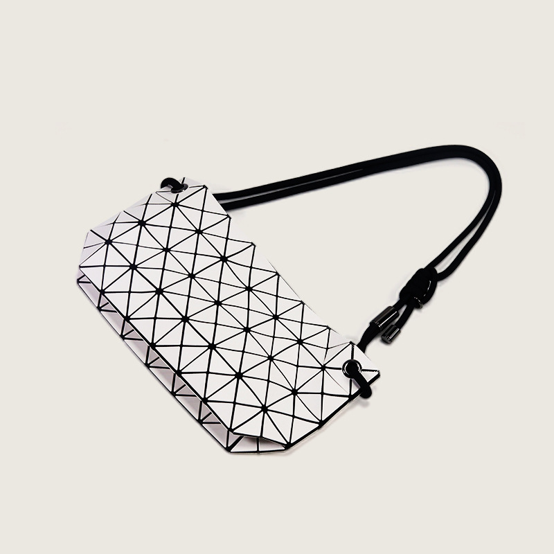 Japan Lifetime Original Tofu Bag 2024 New Arrival Diamond Geometric Handheld Hand-held High-end Shoulder Crossbody Bag for Women
