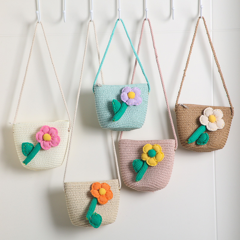 Sweet mesh flower children's mini straw bag foreign style travel outdoor play coin purse diagonal bag manufacturers