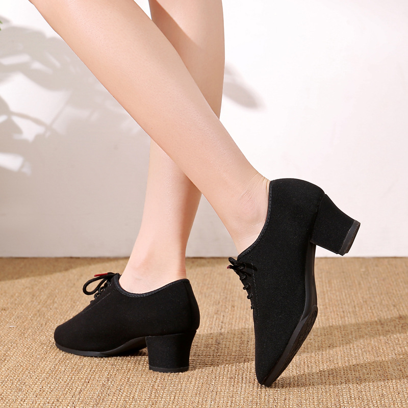 Latin Dance Shoes Women's Adult Modern Trading Teacher Dance Shoes Oxford Cloth Medium Heel T1B Two Point Bottom