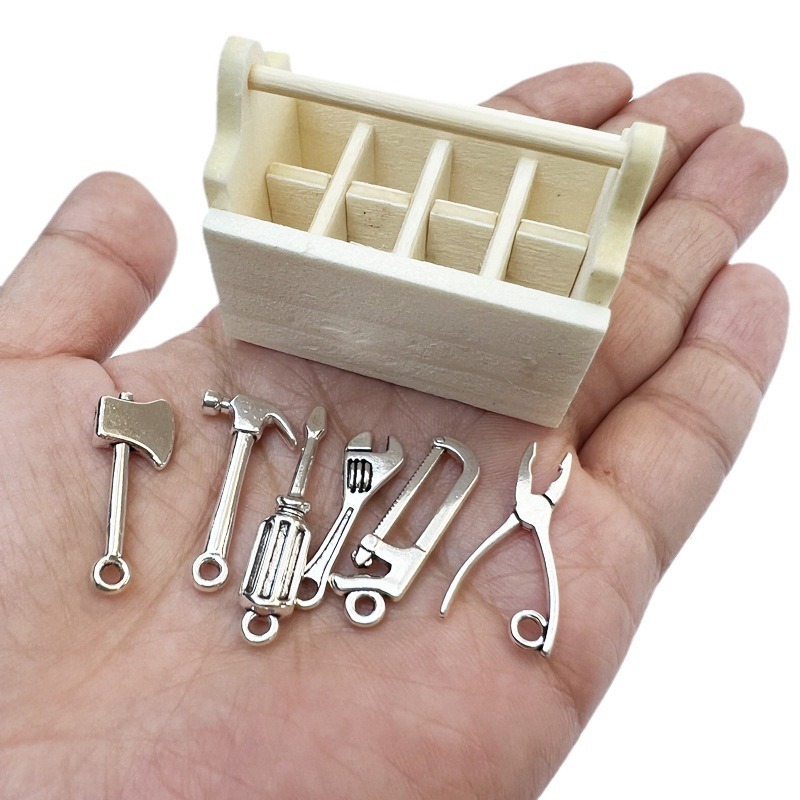 1:12 Doll House dollhouse Mini Model Miniature Scene Wooden Toolbox Axe Scissors suit