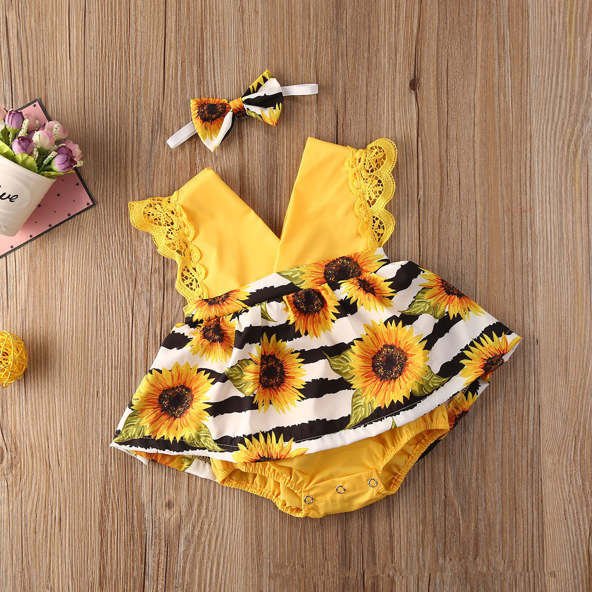 Baby girl's dress summer princess dress triangle romper cute western style short sleeve sheath skirt baby dress