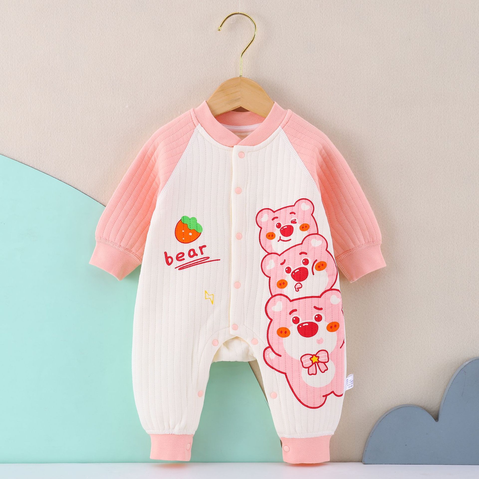 23 new infant cute three-layer warm jumpsuit autumn and winter comfortable male and female baby one-piece delivery romper