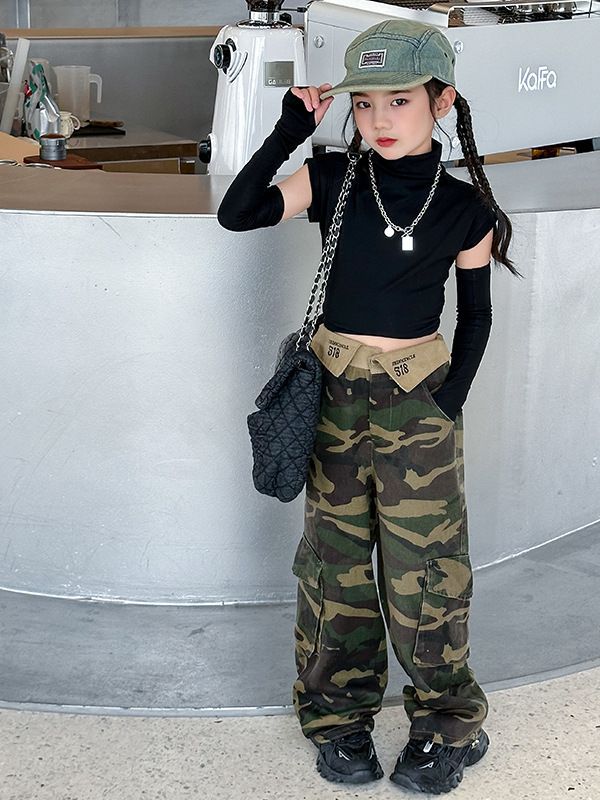 女童爵士舞服裝長袖打底衫迷彩褲套裝兒童走秀潮服嘻哈街舞演出服