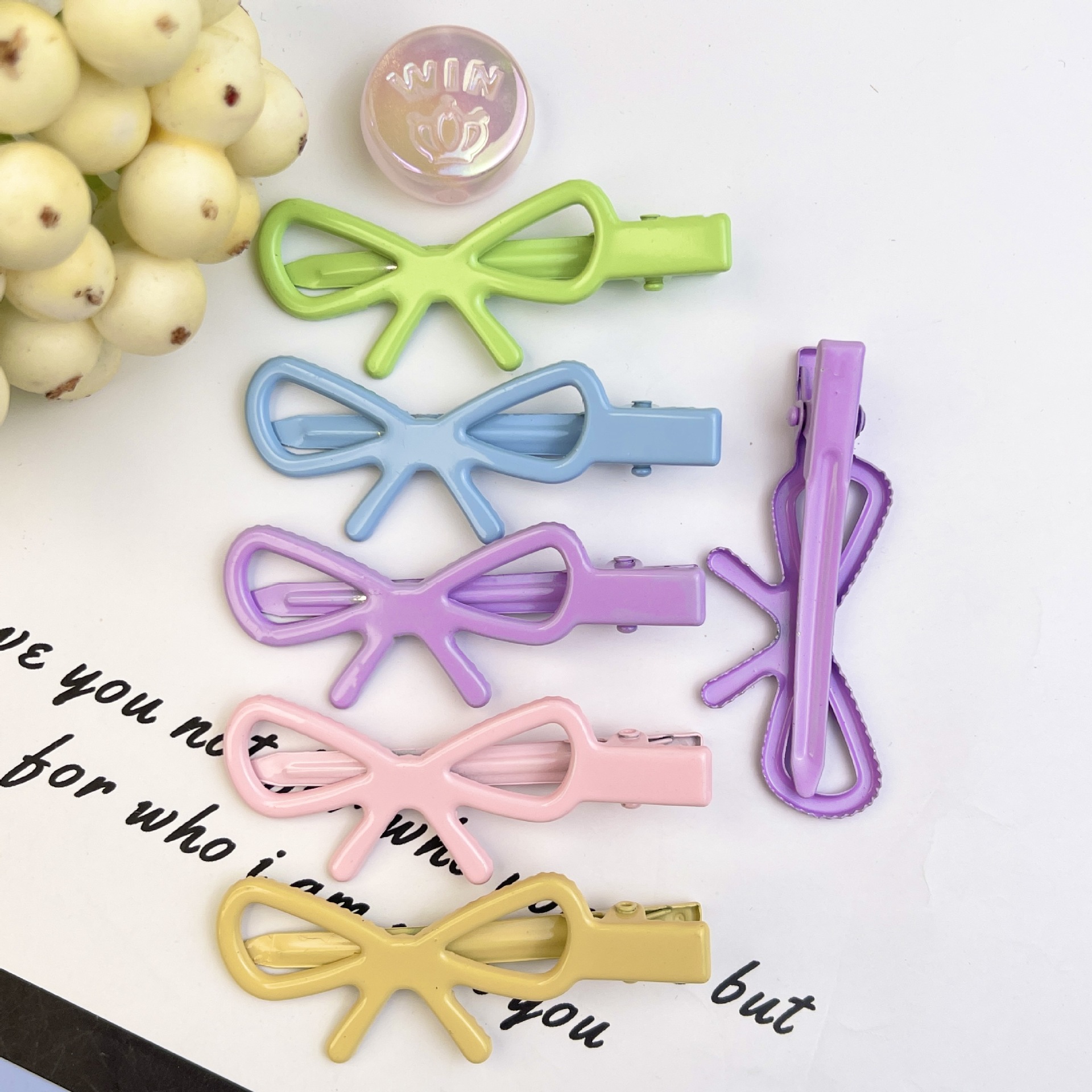 Gloss 2024 Macaron Paint 8-character Duckbill Clip Fruit Color Seamless Hairpin Cute Hair Accessories Side Clip Bangs Clip Accessories_voghion.com