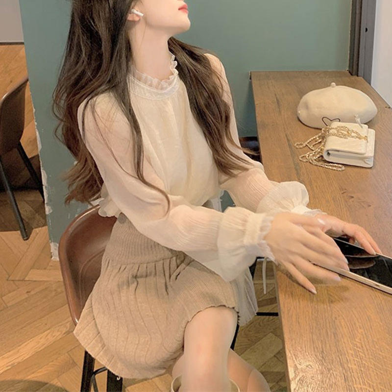 Early Spring 2023 New Long-sleeved Western-style High-end Shirt Chic Beautiful Top with Base Lace Shirt for Women