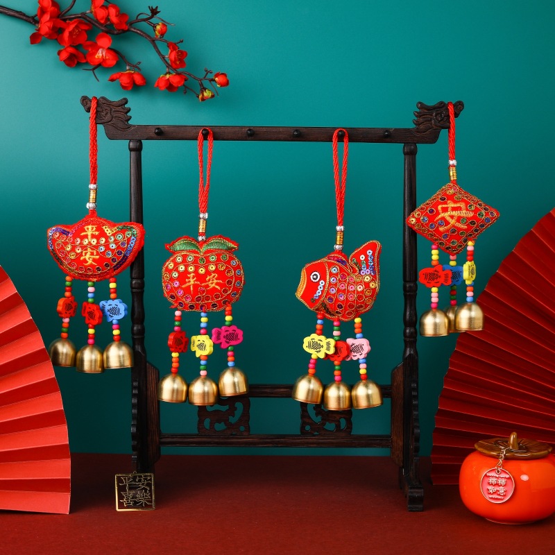 New year sachet wind chimes Chinese style embroidery wind chimes pendant lucky bag sachet sequined embroidered flower bell car pendant