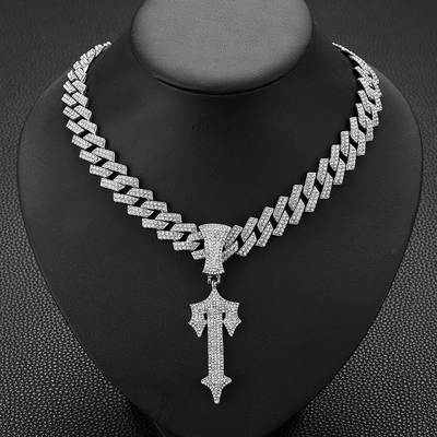 Cross-border New Gold Line Youmu Large Alloy Sword Pendant Men's Hip-hop Pendant Accessories Cuban Necklace