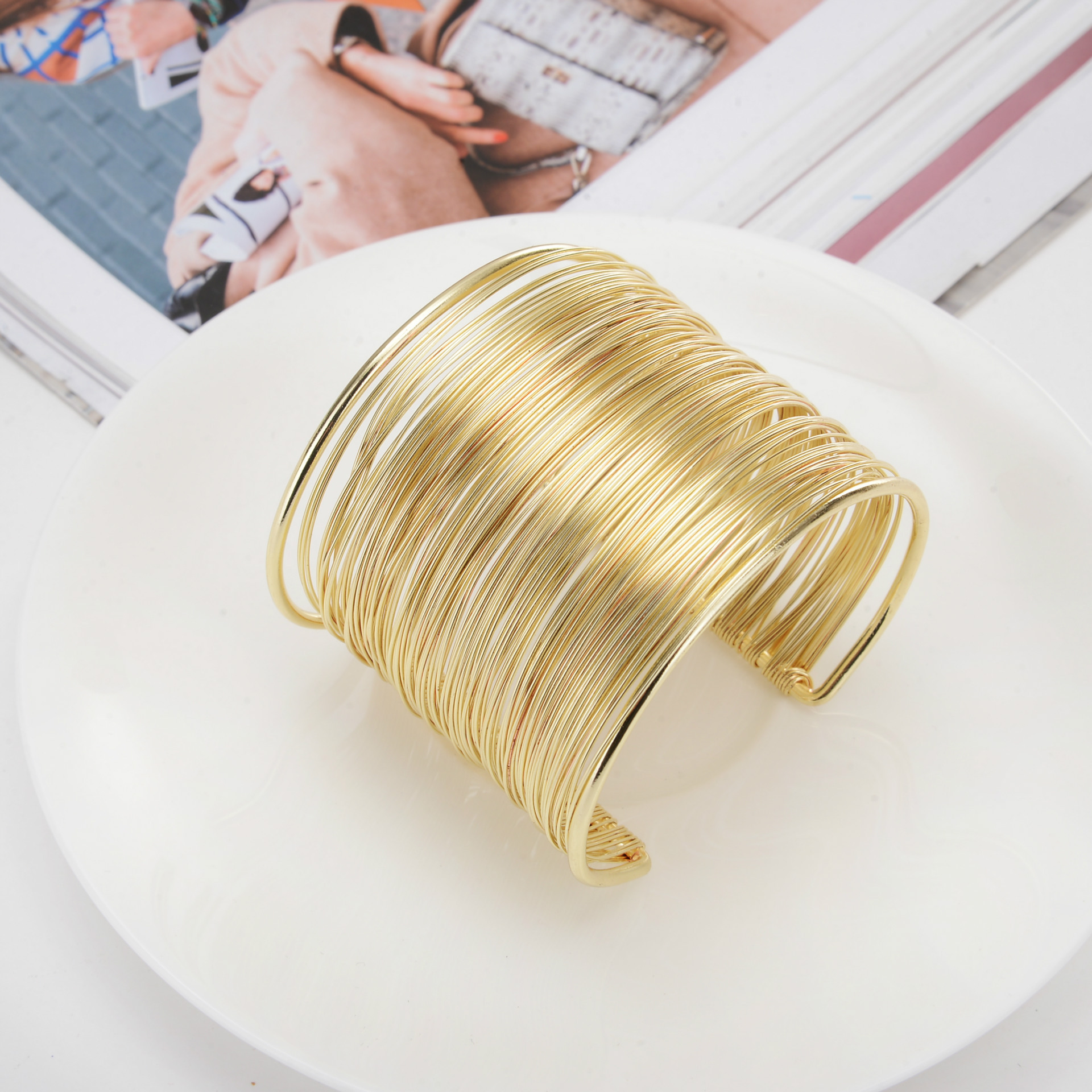 European and American jewelry fashion New exaggerated personality open wire bracelet factory direct a generation of hair