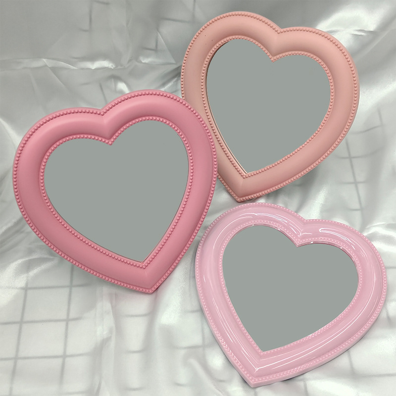 Love mirror heart-shaped makeup mirror wall-mounted desktop dressing mirror cute heart-shaped posing props wholesale