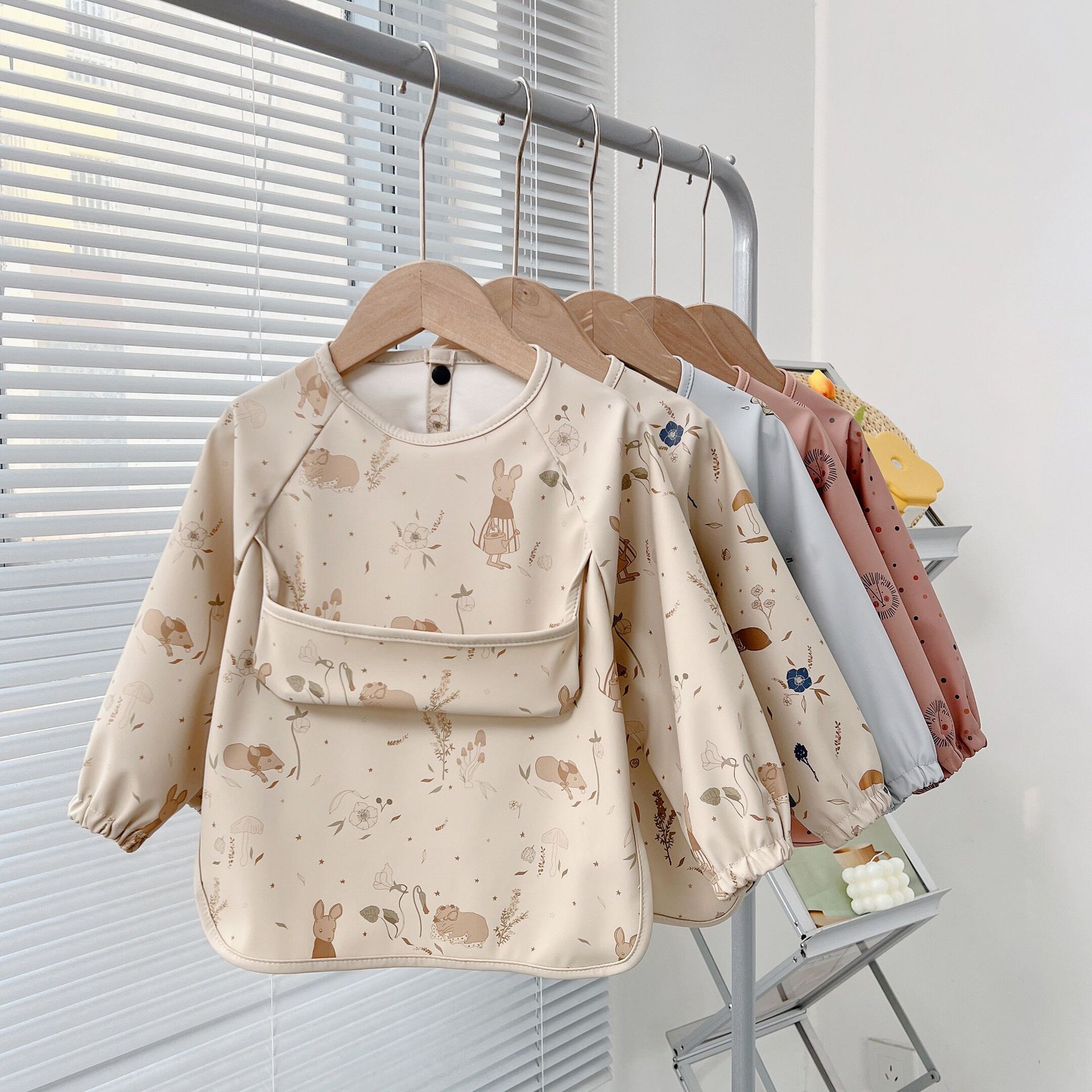 Baby's Long Sleeve Bib Class A New Children's Overalls Girls' Waterproof Men's Anti-Dirty Large Pocket Anti-Dressing 1-3-6 Years Old