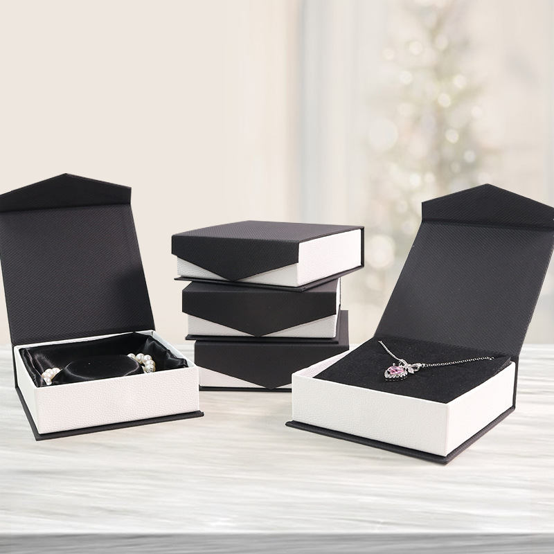 Magnet Box Jewelry Box Wholesale Buddha Beads Gift Box Crystal Jewelry Box Storage Bracelet Bracelet Jewelry Flip Box
