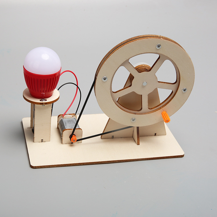 Elementary School student science experiment simple hand-cranking generator infant technology small production children handmade diy material