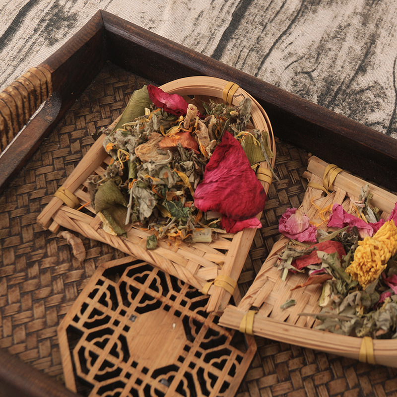 Female fumigation herbal conditioning bath medicine bag Yao bath bath bag confinement sweating rose petals bath fumigation bag