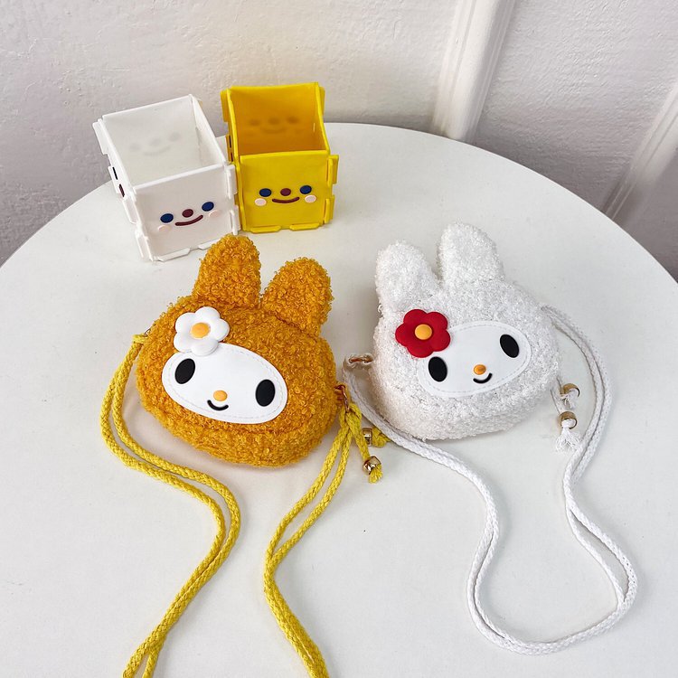 2023 New Cartoon Cute Children's Shoulder Crossbody Snack Plush Accessories Explosive Niche Cheap Trendy All-match Bag