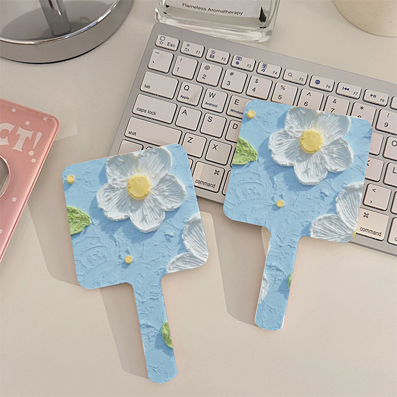 Flower Handheld Mirror Portable Makeup Mirror Portable Mirror Handle Mirror Plastic Makeup Mirror Desktop Small Mirror Portable Mirror