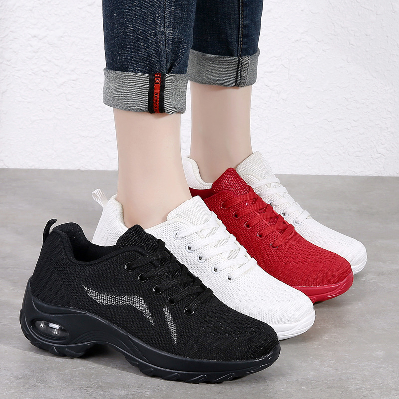 New soft-soled light dancing shoes for shuffling dance shoes ghost dance shoes square dance shoes women dance shoes sneakers