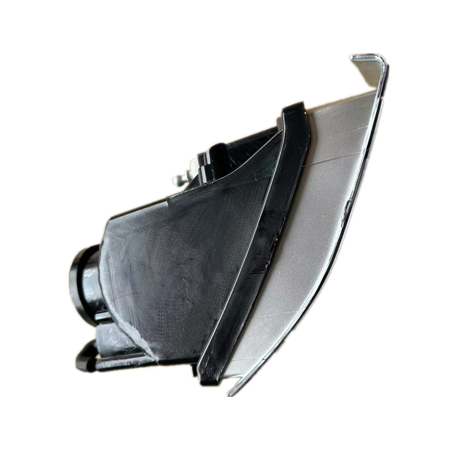 Suitable for Toyota Prado 03-09 GRJ120 front fog lamp 8121-60150 overbearing front bumper lamp