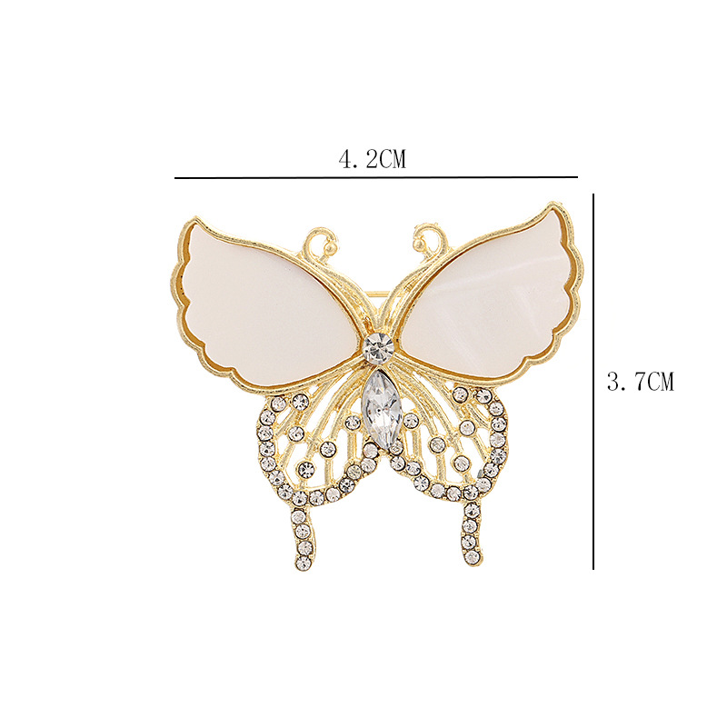 French Retro Butterfly Brooch Green