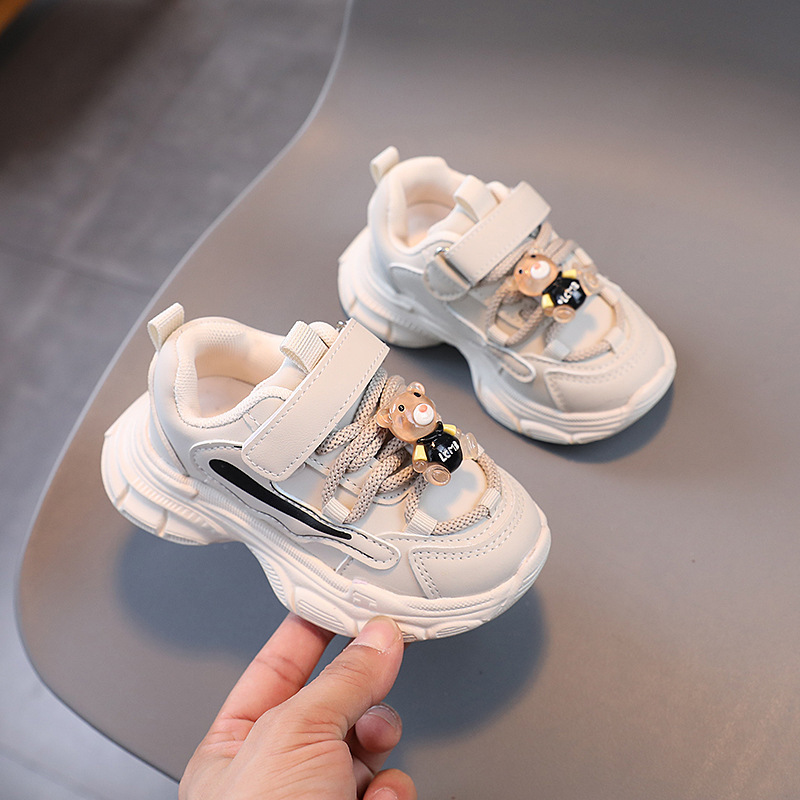 Children's leather shoes casual shoes Spring and Autumn New breathable sneaker 1-6 years old baby soft bottom bear sneaker