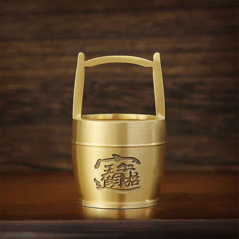 A bucket of gold ornaments pure brass small bucket craft gifts creative retro manufacturers wholesale