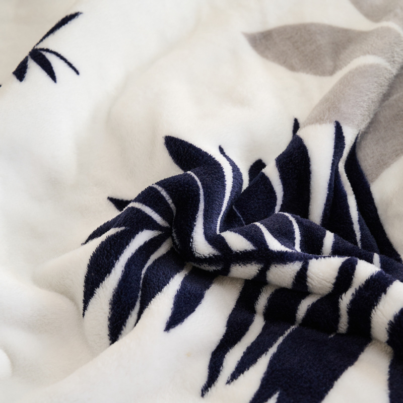 Foreign trade advanced light luxury double-sided velvet blanket milk velvet composite blanket single double-layer nap blanket sofa blanket source