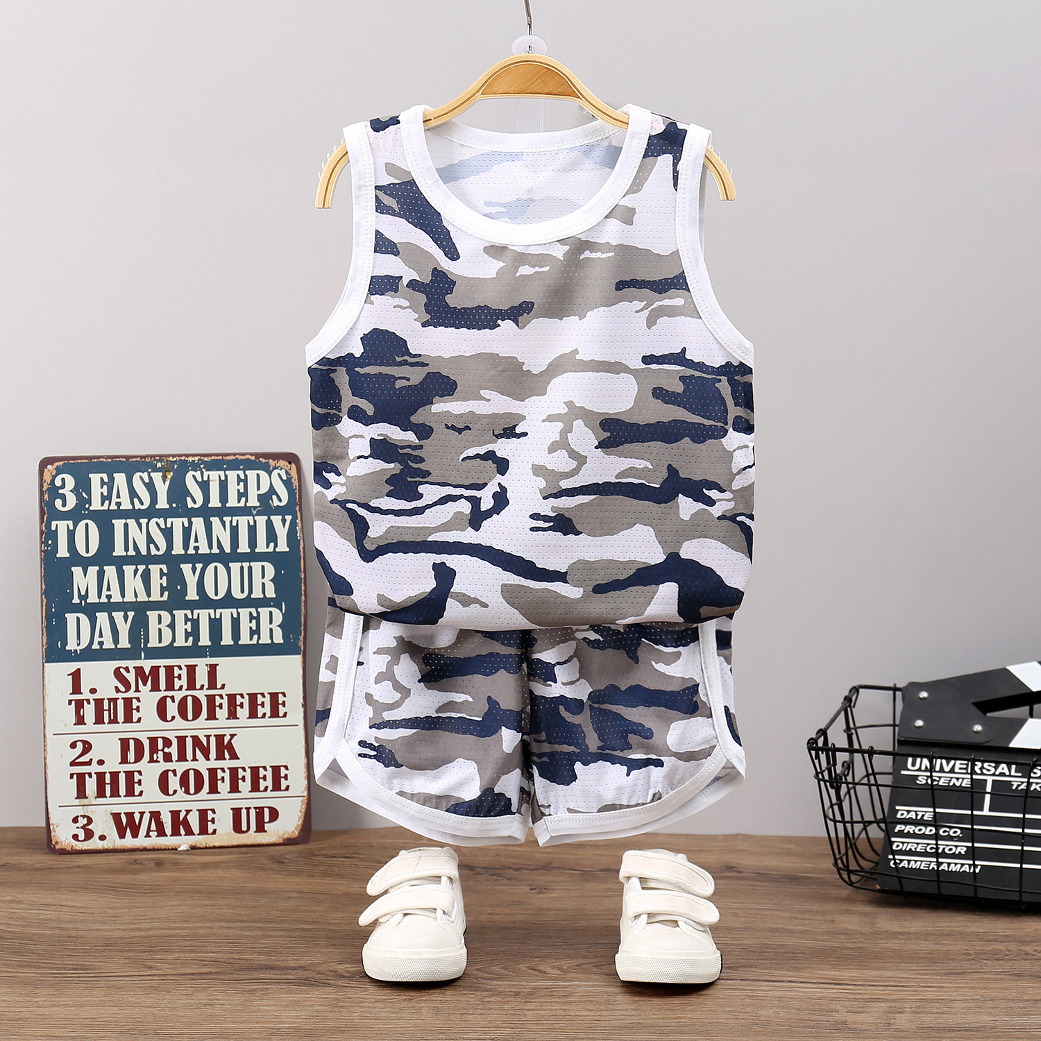 Children's summer sleeveless suit quick-drying clothes boys home clothes girls vest suit mesh Hollow children's clothing wholesale
