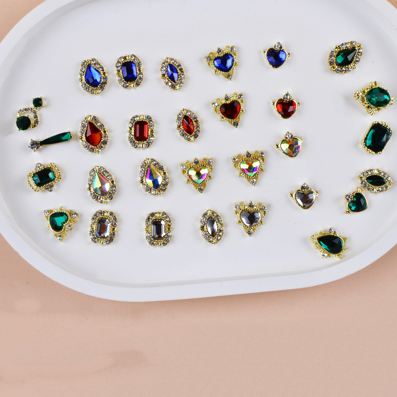 Cross-border gem Valentine's Day nail jewelry bridal nail alloy jewelry AB big diamond nail zircon rhinestone wholesale