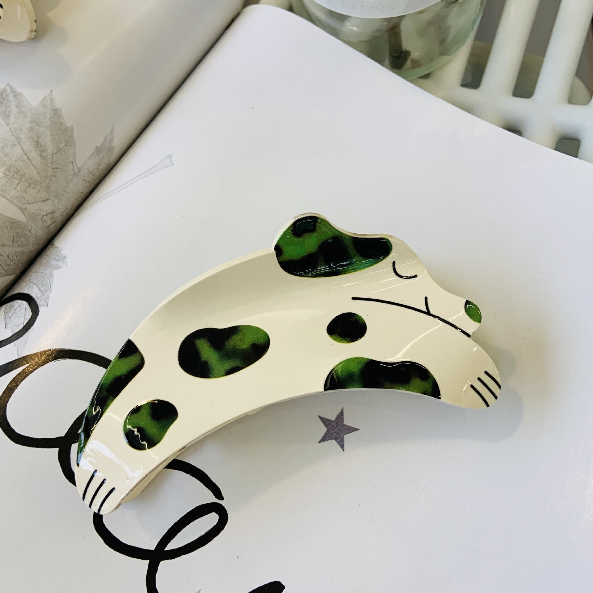 Neue Dot Drill Welpen Acryl Greifclip Einfache Haarnadel Cartoon Tierhaar Greifer Hunde Hinterkopfclip Grenzüberschreitend_voghion.com