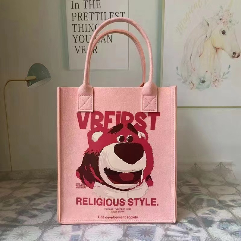 Hand Gift Felt Bag Portable Cartoon Doll Mummy Bag Baby Hundred Days Banquet Student Lunch Box Lunch Bag Customization