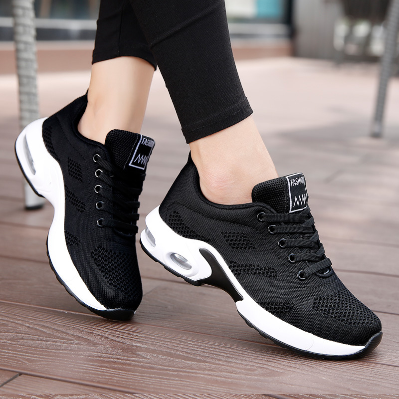Cross-border foreign trade factory supply wholesale plus size flying woven air cushion women's shoes mesh breathable casual sports running shoes