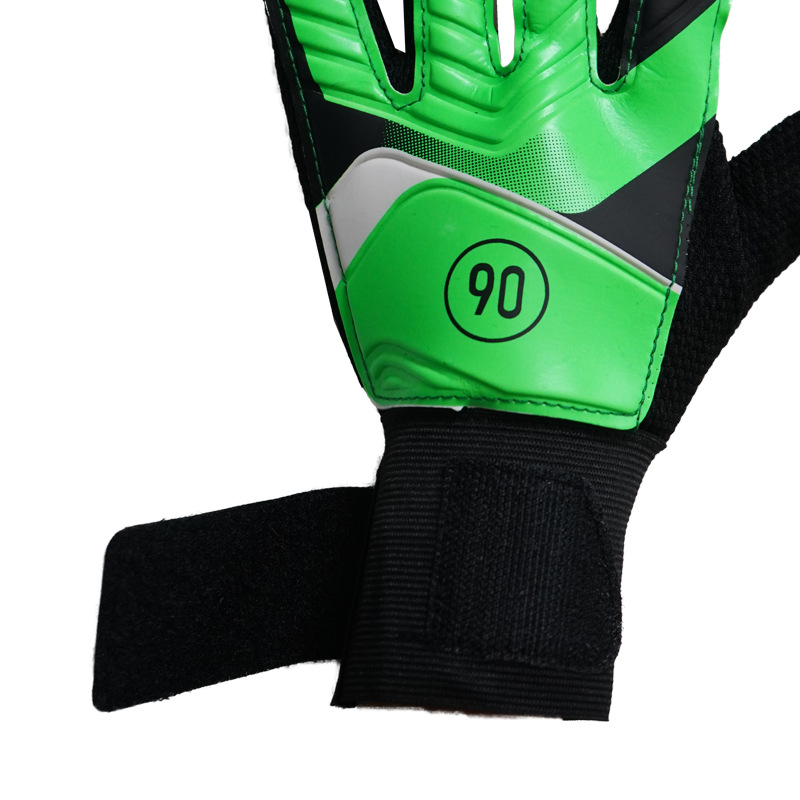 Children's goalkeeper gloves football training Palm latex non-slip finger protection gloves wear-resistant professional goalkeeper gloves