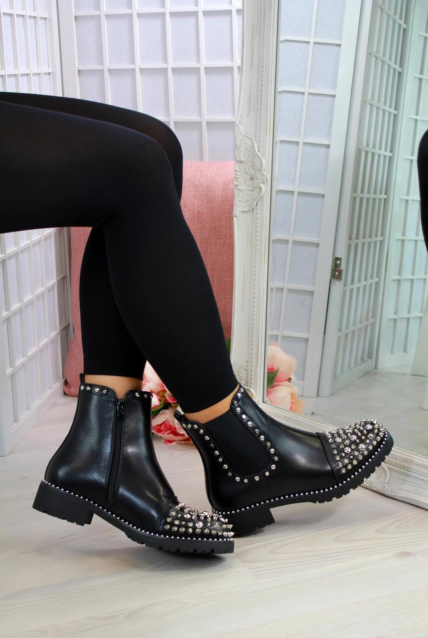 2021 new nail thick hard size women's boots fashion anti-wolf short boots Women's 43 size foreign trade