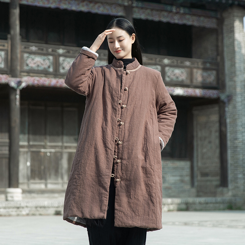 2023 Winter Neue Vintage Chinesischen Stil Vertikale Kragen Chinesischen Stil Kontrast Farbe Platte Schnalle Mittellange Baumwolle gefütterte Jacke Leinen Lose Baumwolle-pad_voghion.com
