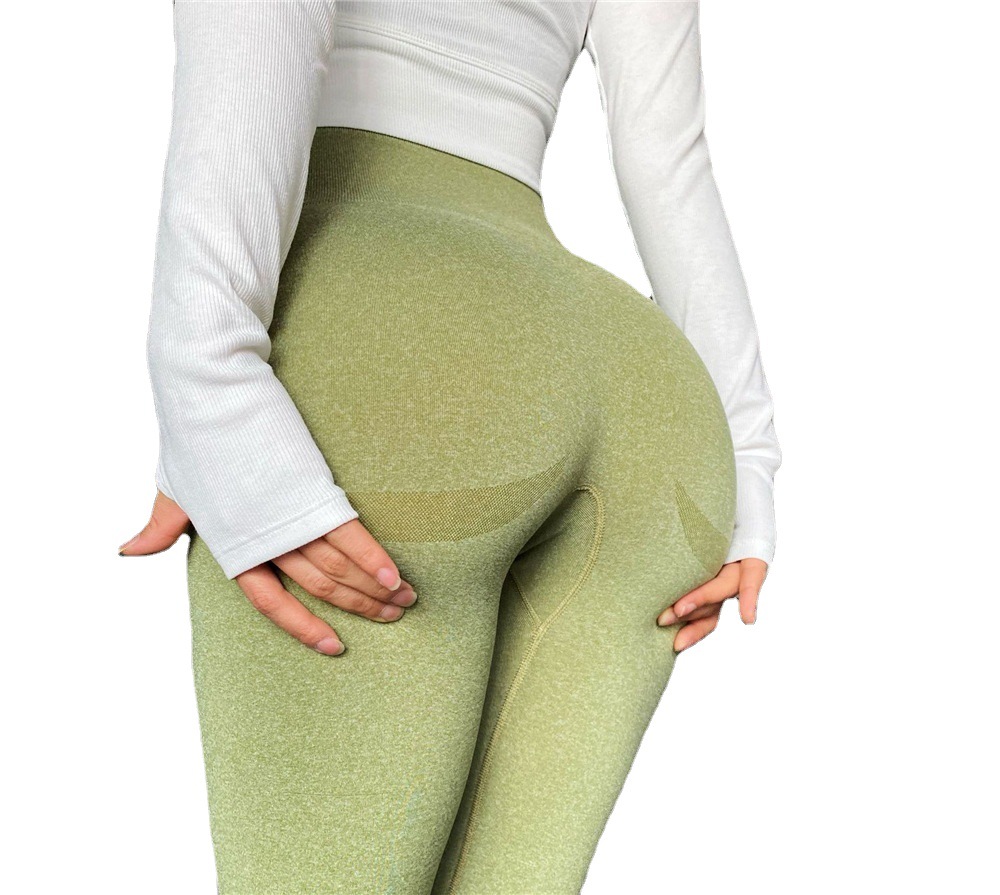 European and American Hot-selling Seamless Knitted Hip Moisture-wicking Yoga Pants Sports Fitness Pants Sexy Hip Leggings for Women